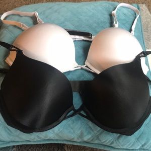 Victoria’s Secret Bomshell bras